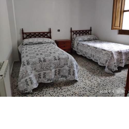 -PLENA NATURALEZA LOW COST PERGAR 6 PERSONAS DESDE 35e-DESAYUNO