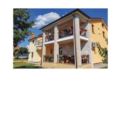 0-Bedroom Apartment in Porec