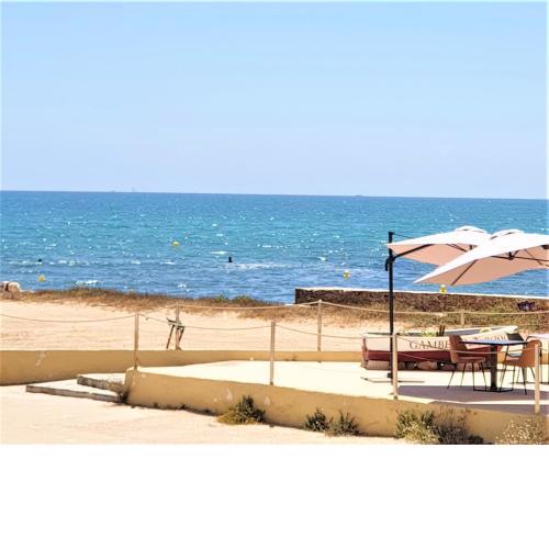 080 Apartamento con vistas al mar, con balcón y wifi