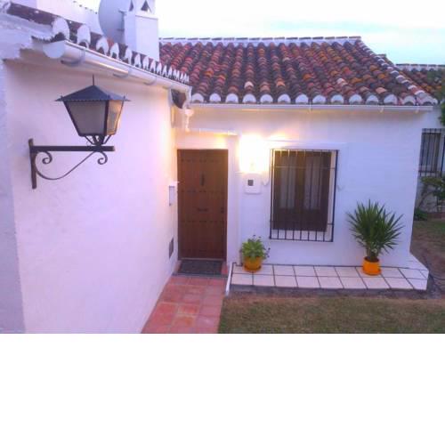 1 Bed Traditional Holiday Rental Cottage Oasis Capistrano Nerja Spain