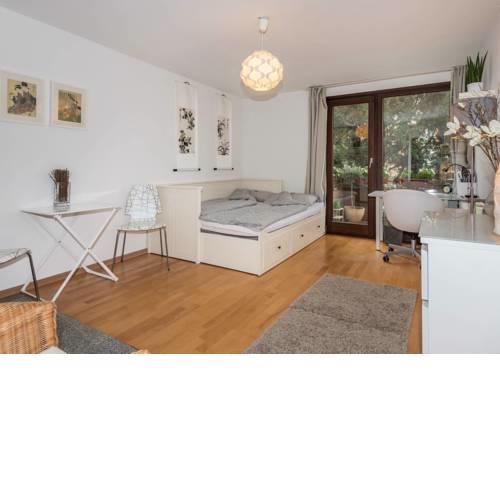 1 bedroom apt. in prime location