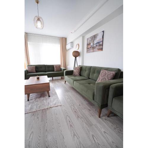 1-bedroom,nearby services&park, Wifi, parking-SH2
