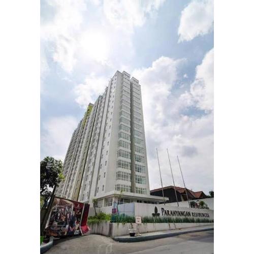 1-BR Ciumbeleuit Apartment
