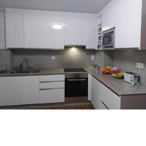 10 minutes from Oza beach! Ideal house for families