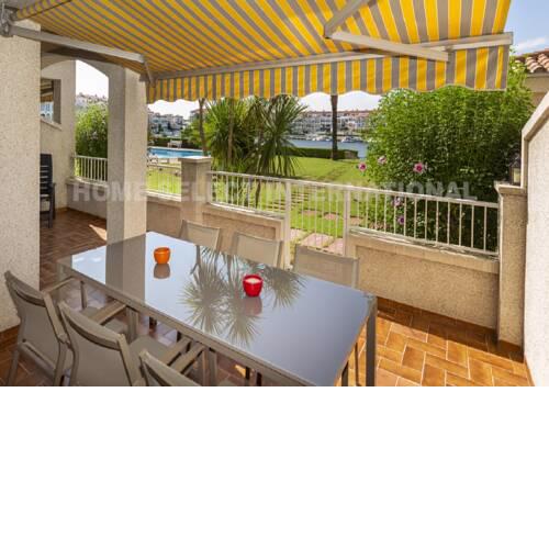 1007 Apartamento planta baja Lago San Maurici