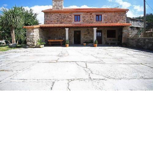 104954 - House in Lousame