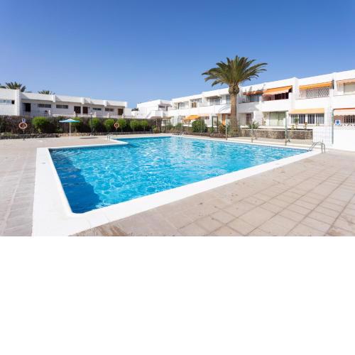 107 COSTA DEL SILENCIO PERFECT STAY by SUNKEYRENTS