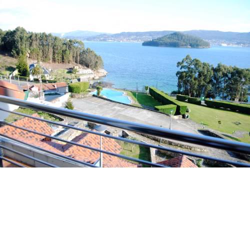 107739 - House in Combarro