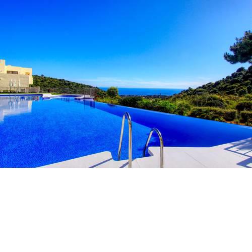 1085 modern Ap. pure relaxation amazing seaview