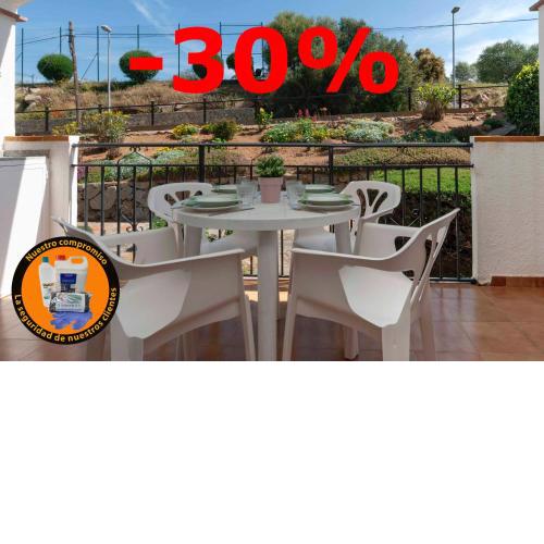 1205 JARDINS con PISCINA