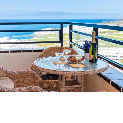 1409 Luxury Paraiso sea view