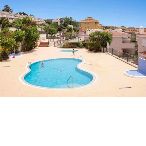 142 CANARIAN PARADISE by SUNKEYRENTS
