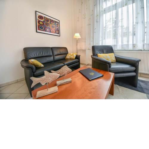 (14e) Villa Emmy 05