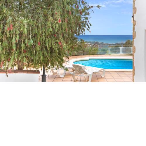 160826 – Villa acogedora en Turó de Lloret de 10 Pers 4 dormitorios con vistas.