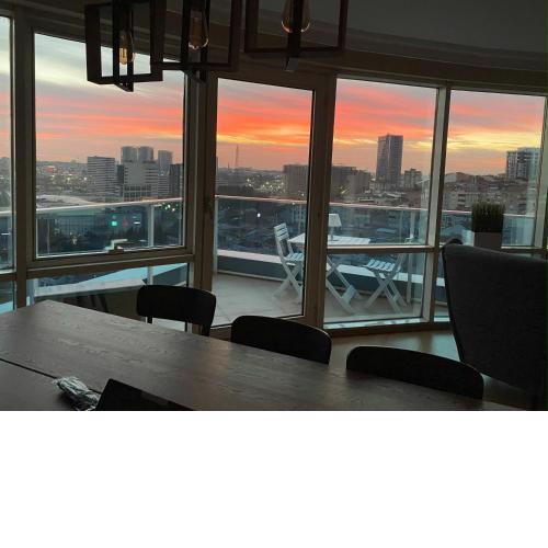 163m2 DuplexPenthouse Forum Istanbul:BusMetroFood