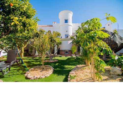 16:9 Los Molinos Suites