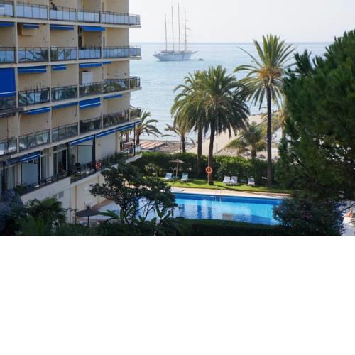 1Bedroom Duplex First Line Beach