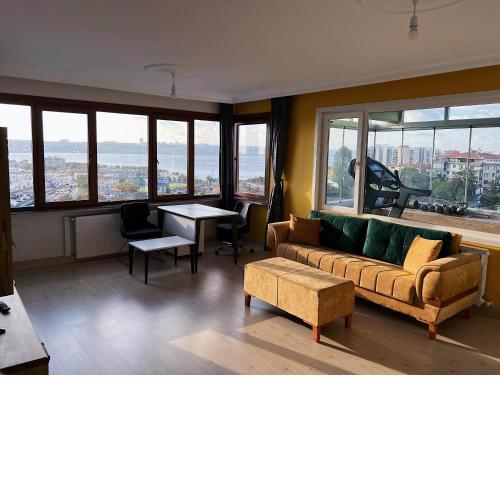 2 bed 2 luxury bath & Marmara sea & lake views
