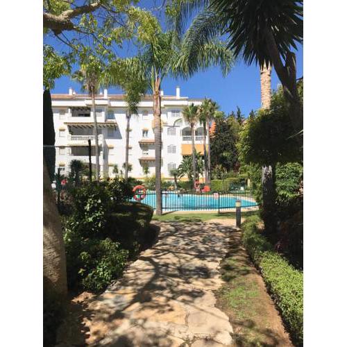 2 Bedroom, 2 Bathroom Apartment on the Golden Mile