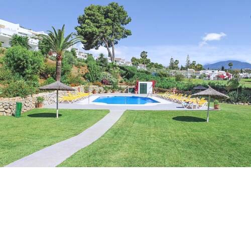 2 BEDROOM APARTMENT, ALOHA GOLF, PUERTO BANUS