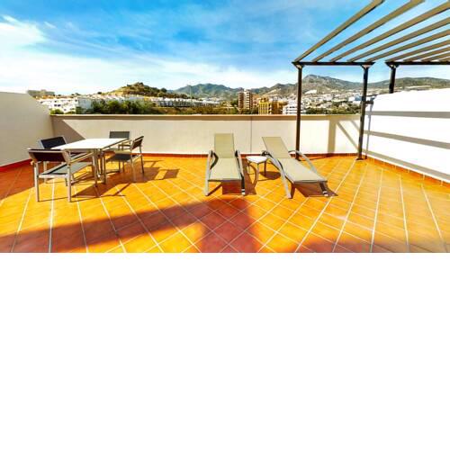 2 bedroom Benalmadena close to the beach huge terrace beautiful mountain view