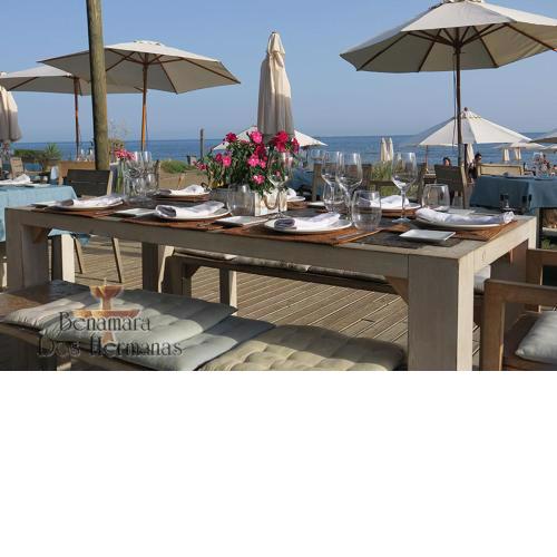 2 bedroom boutique apartment 200 mts from the beach
