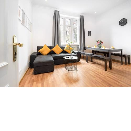 2-bedroom in historic villa near Nymphenburg Palace