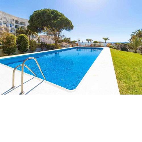 2 bedroom in Parador with pool and seaview