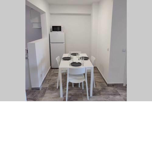 2 Bedroom in Salou center with Pool and Parking