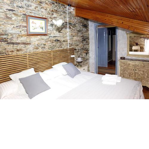 2 bedrooms appartement with city view at Lourenza