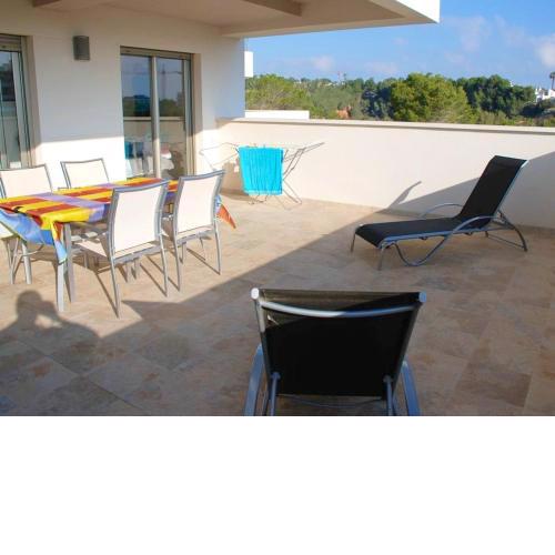 2 bedrooms appartement with shared pool furnished terrace and wifi at Alicante 2 km away from the beach
