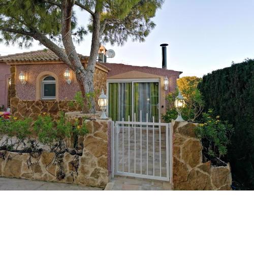 2 bedrooms house with shared pool furnished terrace and wifi at Elx 6 km away from the beach