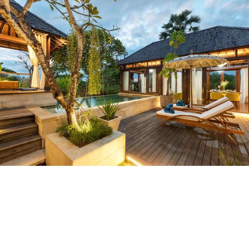 2 Bedrooms Private Pool Beachfront Villa with en-suite bathrooms in Seminyak