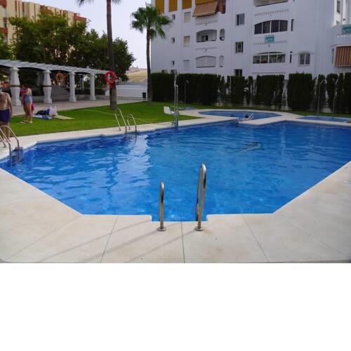 2 bedrooms top floor apartment in Benalmadena