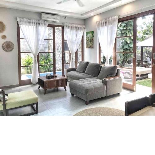 2 BR Pepper House Villa near GWK Jimbaran - garden view