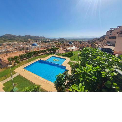 2 PISCINAS más AIRE ACONDICIONADO más PARKING