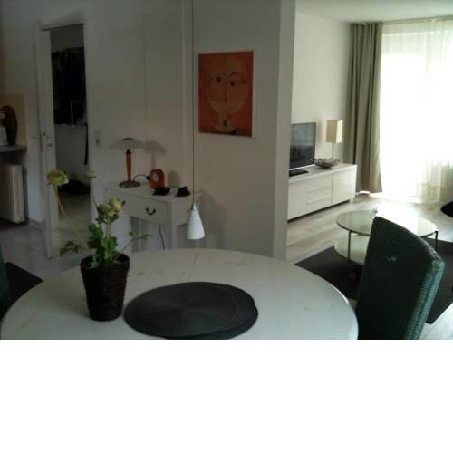 2 Zimmer Ferienwohnung am Rauensteinpark