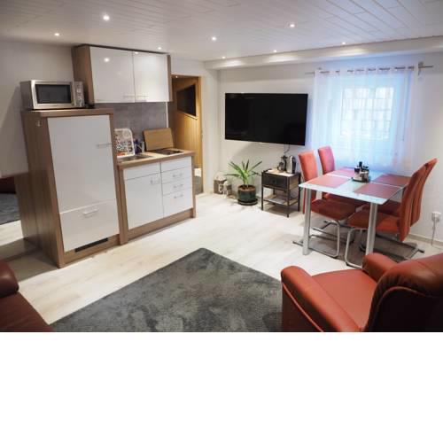 2-Zimmer-Whg mit Sauna im Souterrain