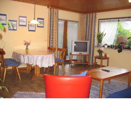 2 Zimmerwohnung mit Terrasse