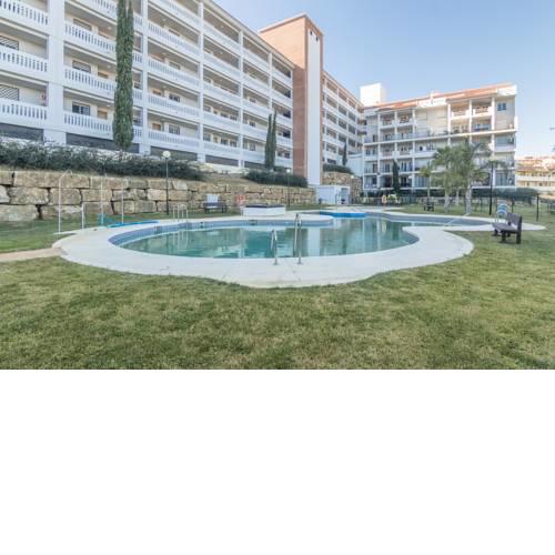 2187-Lovely 2bedrooms with pool and playground