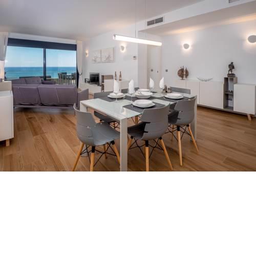 2226-Luxury sea view apartment
