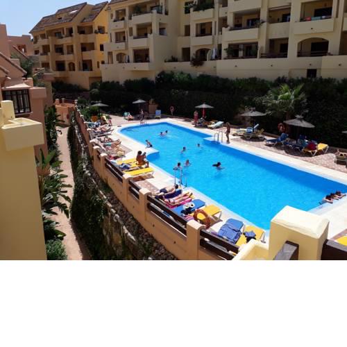2230-Apt with terrace sea view and pools