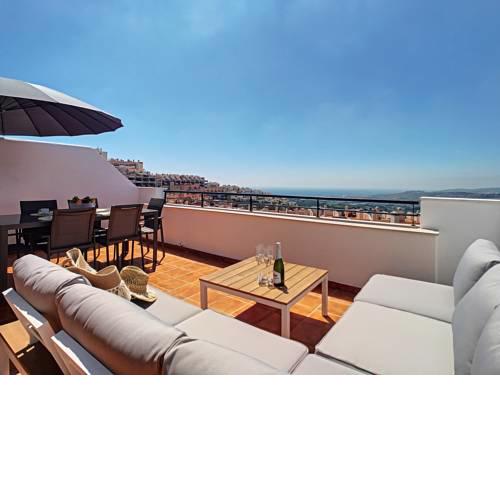 2268-Penthouse with terrace seaview