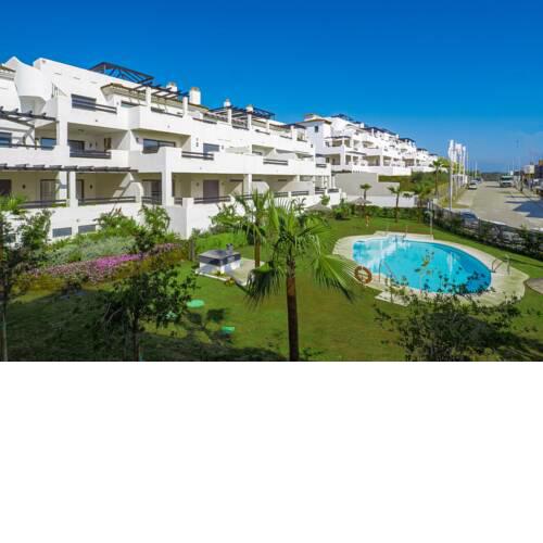 2306 - Brand new apt, walking distance to beach!