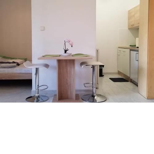 27 Apartments