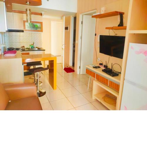 2Bedrooms MDN City Light View Free WiFi Apartment Springlake Summarecon Bekasi