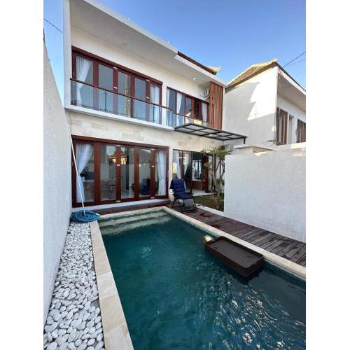 2BR Surf White Sand Uluwatu Villa - By AKD Villa