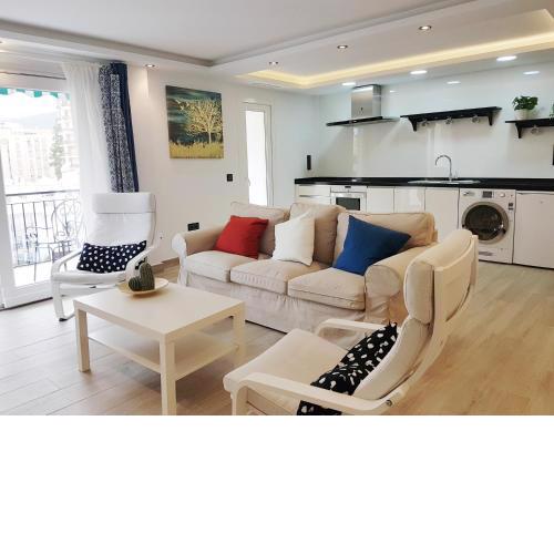 3-Bdroom Flat Parking WiFi Torremolinos