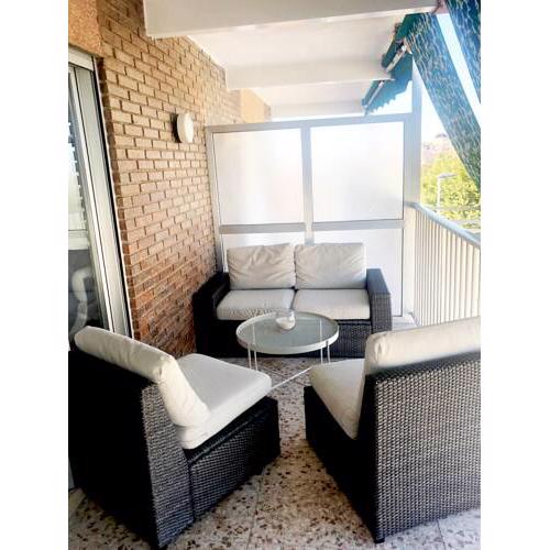 3 bed apartment with 200 m to the beach!