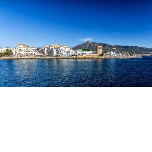 3 Bed Penthouse in the Heart of Puerto Banus & Pool